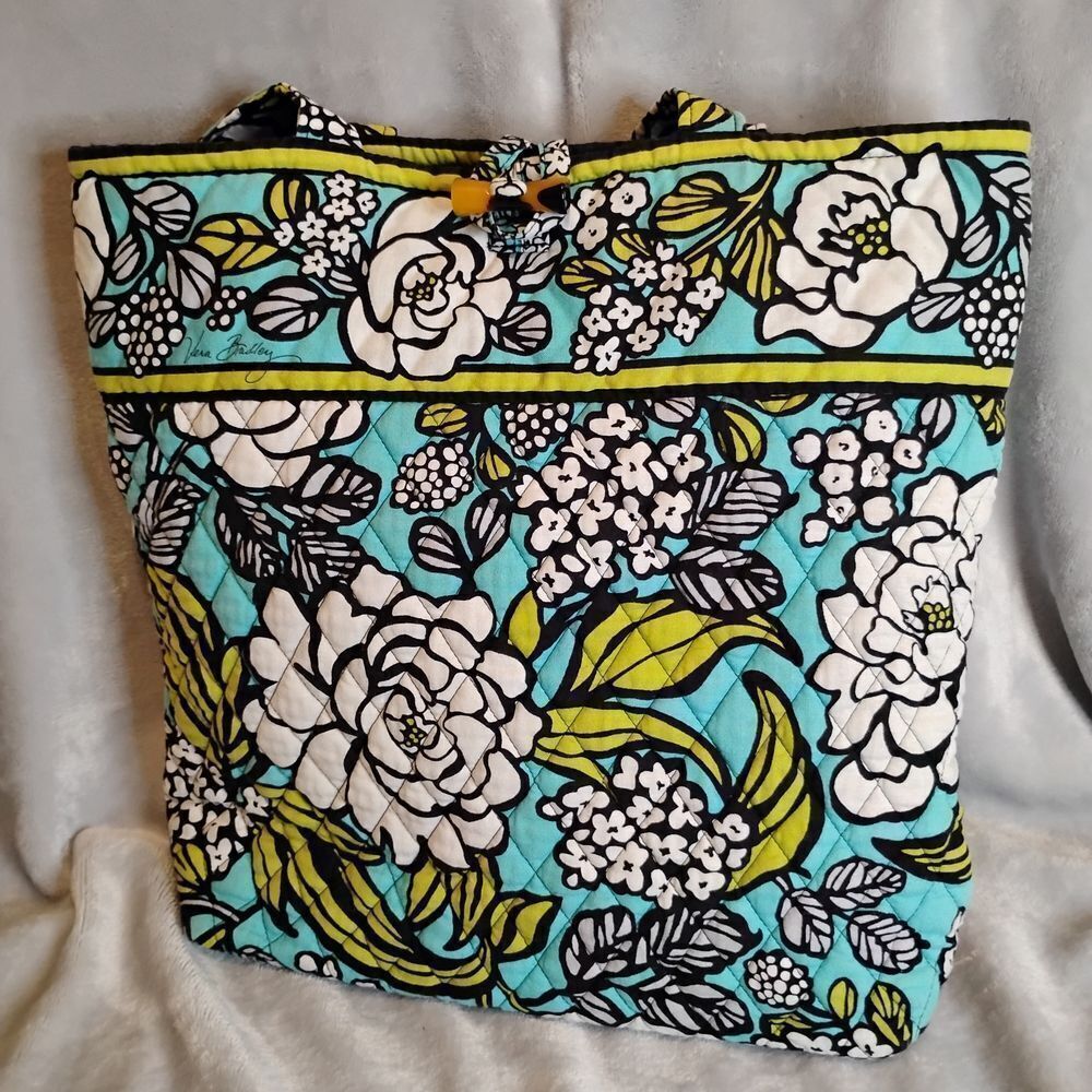 Vera Bradley Tote
